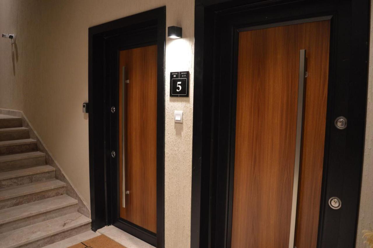 الشقق الفاخرة Modern Apartments Of 3 Bedrooms 5 Minutes To Haram المدينة المنورة المظهر الخارجي الصورة