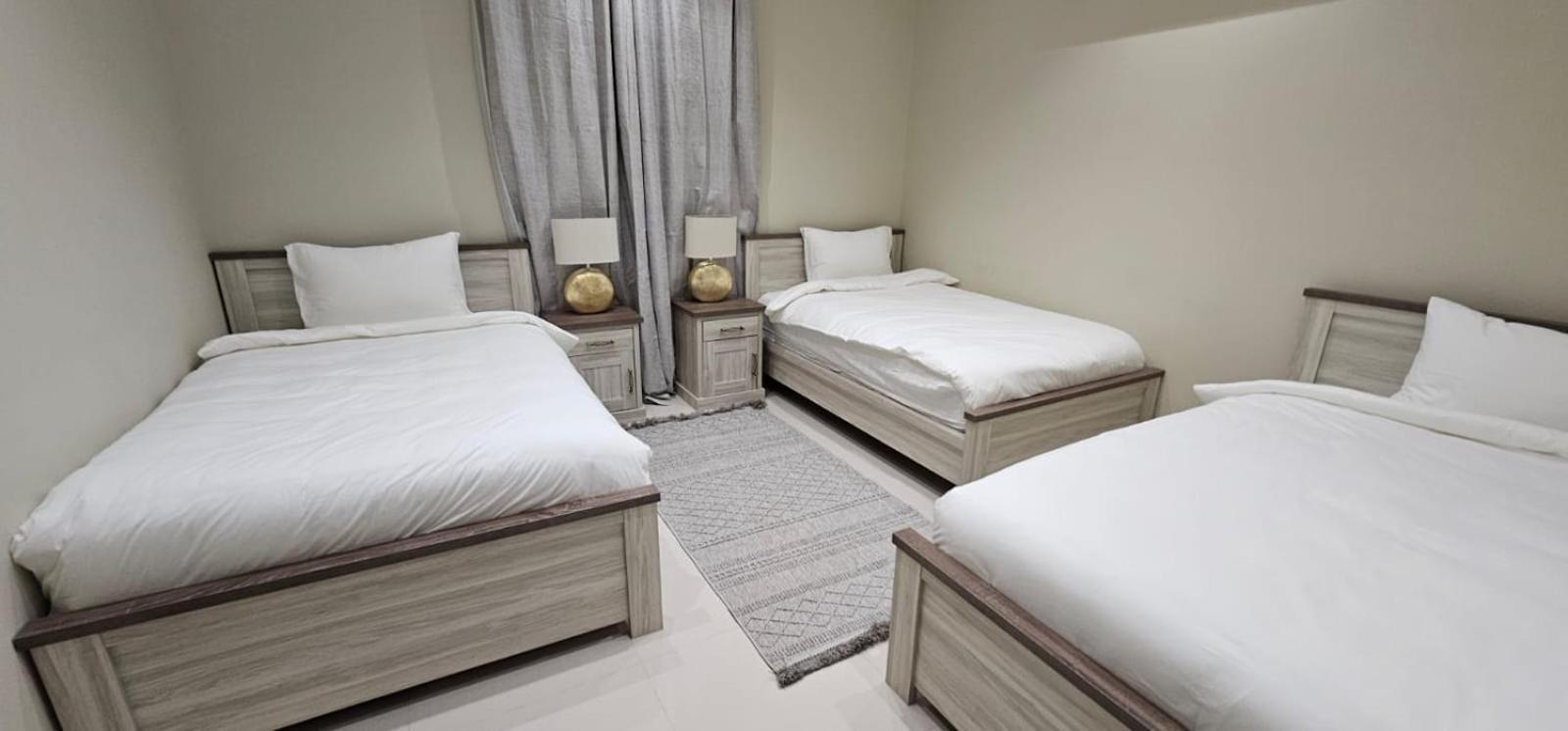 الشقق الفاخرة Modern Apartments Of 3 Bedrooms 5 Minutes To Haram المدينة المنورة المظهر الخارجي الصورة