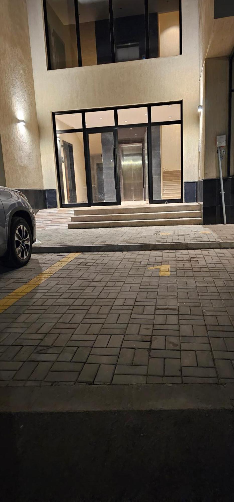 الشقق الفاخرة Modern Apartments Of 3 Bedrooms 5 Minutes To Haram المدينة المنورة المظهر الخارجي الصورة
