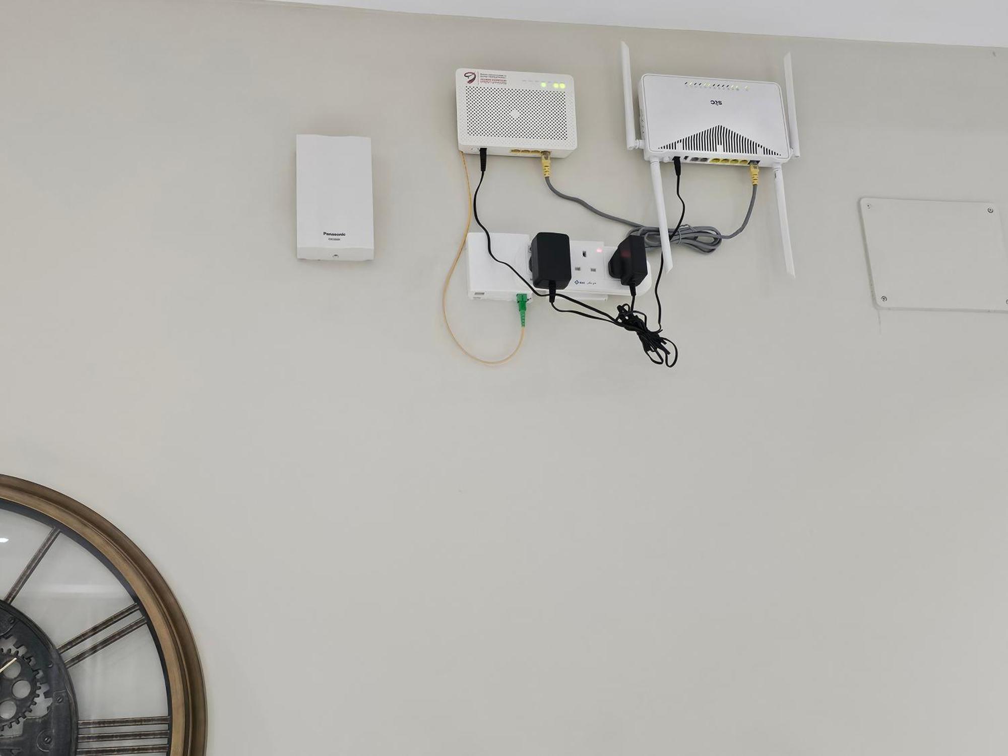 الشقق الفاخرة Modern Apartments Of 3 Bedrooms 5 Minutes To Haram المدينة المنورة المظهر الخارجي الصورة