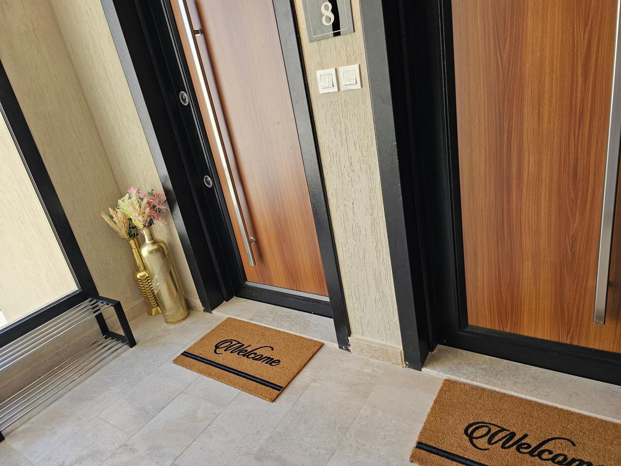 الشقق الفاخرة Modern Apartments Of 3 Bedrooms 5 Minutes To Haram المدينة المنورة المظهر الخارجي الصورة
